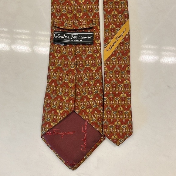 Salvatore Ferragamo | Mens Neck Tie - Picture 3 of 4